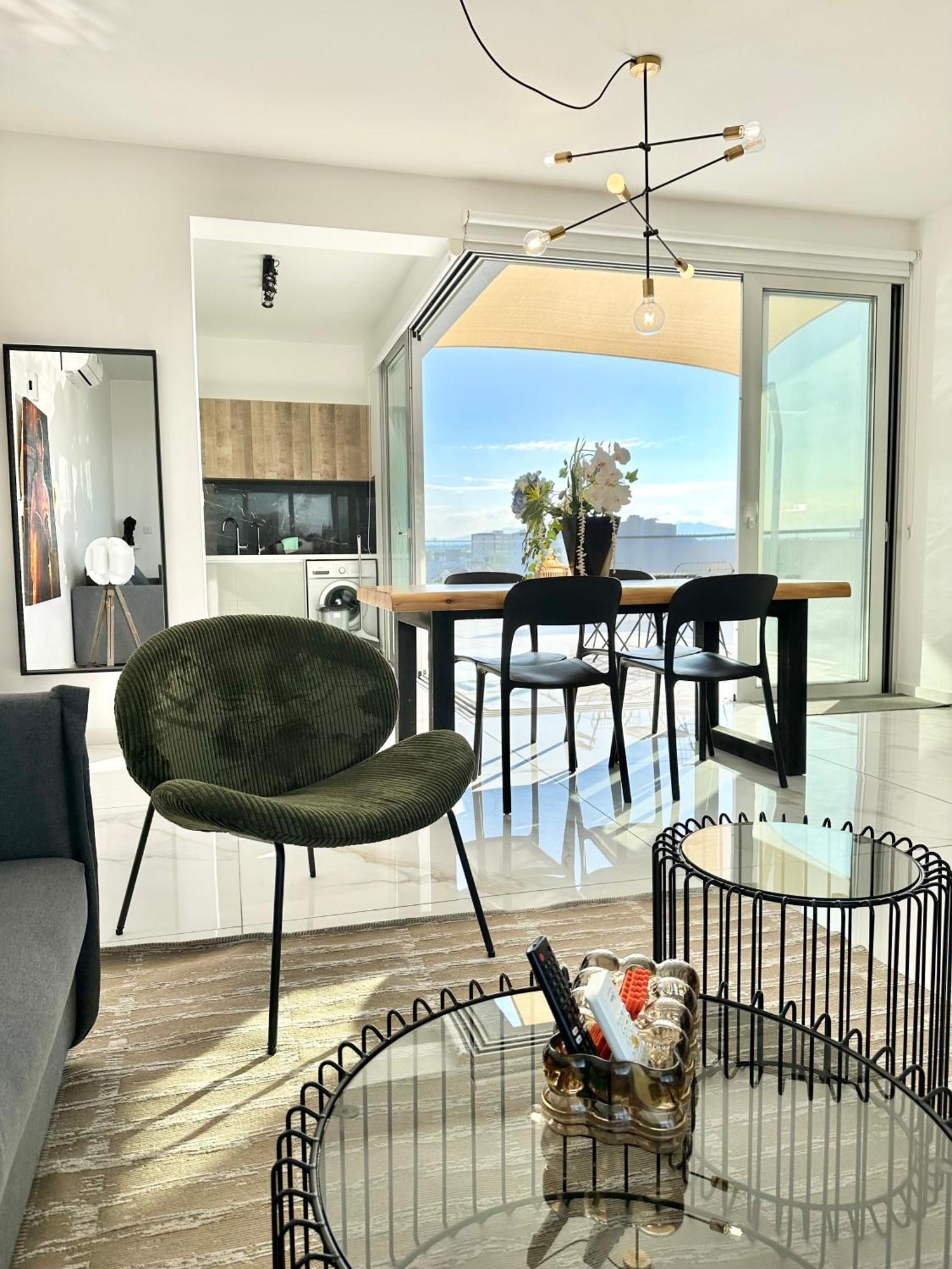 Luxury City Penthouse-Panoramic View-Near Unic Nicosia Buitenkant foto